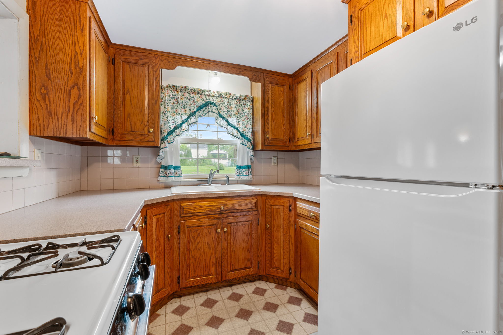 45 Homecrest Drive, Berlin, Connecticut image 7