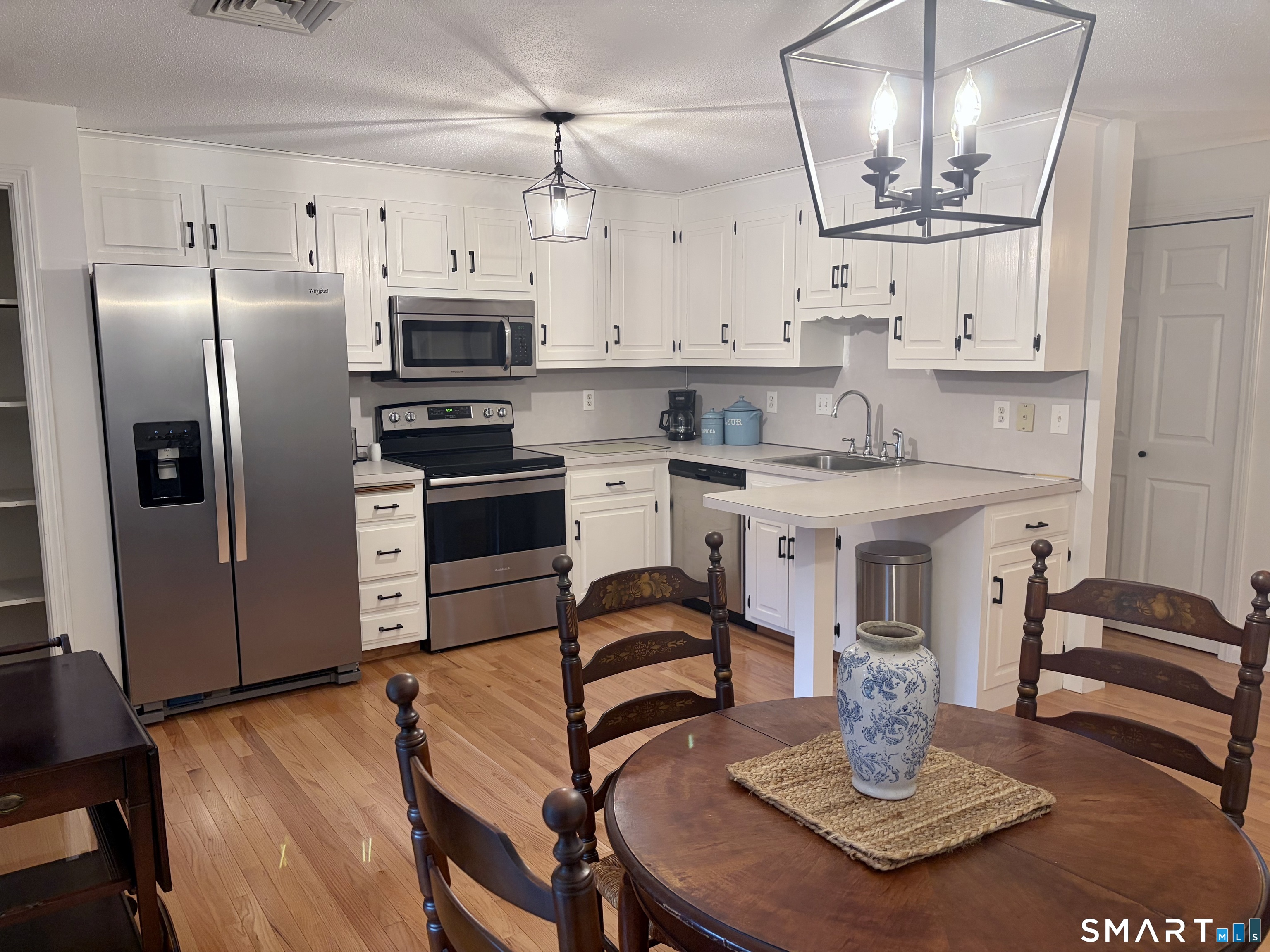 127 Songbird Lane 127