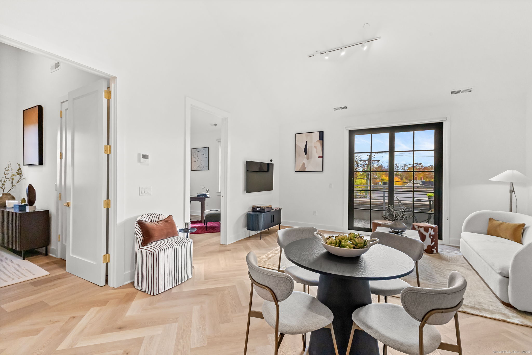 100 East Putnam Avenue 311