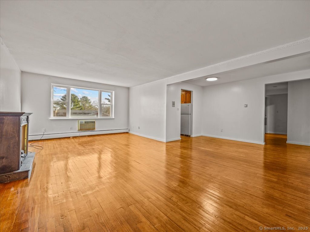 70 Farmington Avenue #2B, New London, Connecticut image 5