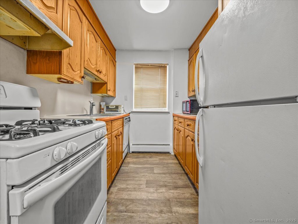 70 Farmington Avenue #2B, New London, Connecticut image 8