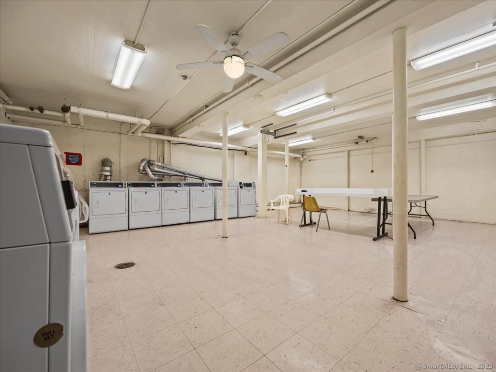 70 Farmington Avenue #2B, New London, Connecticut image 17