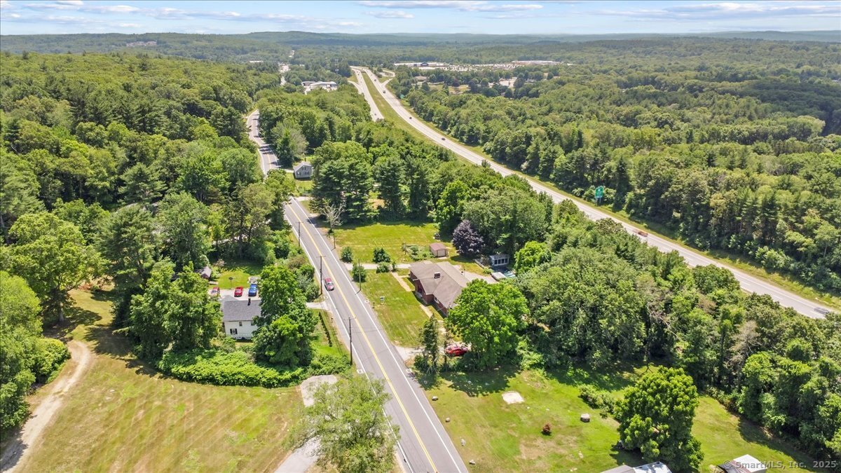 183 Putnam Pike