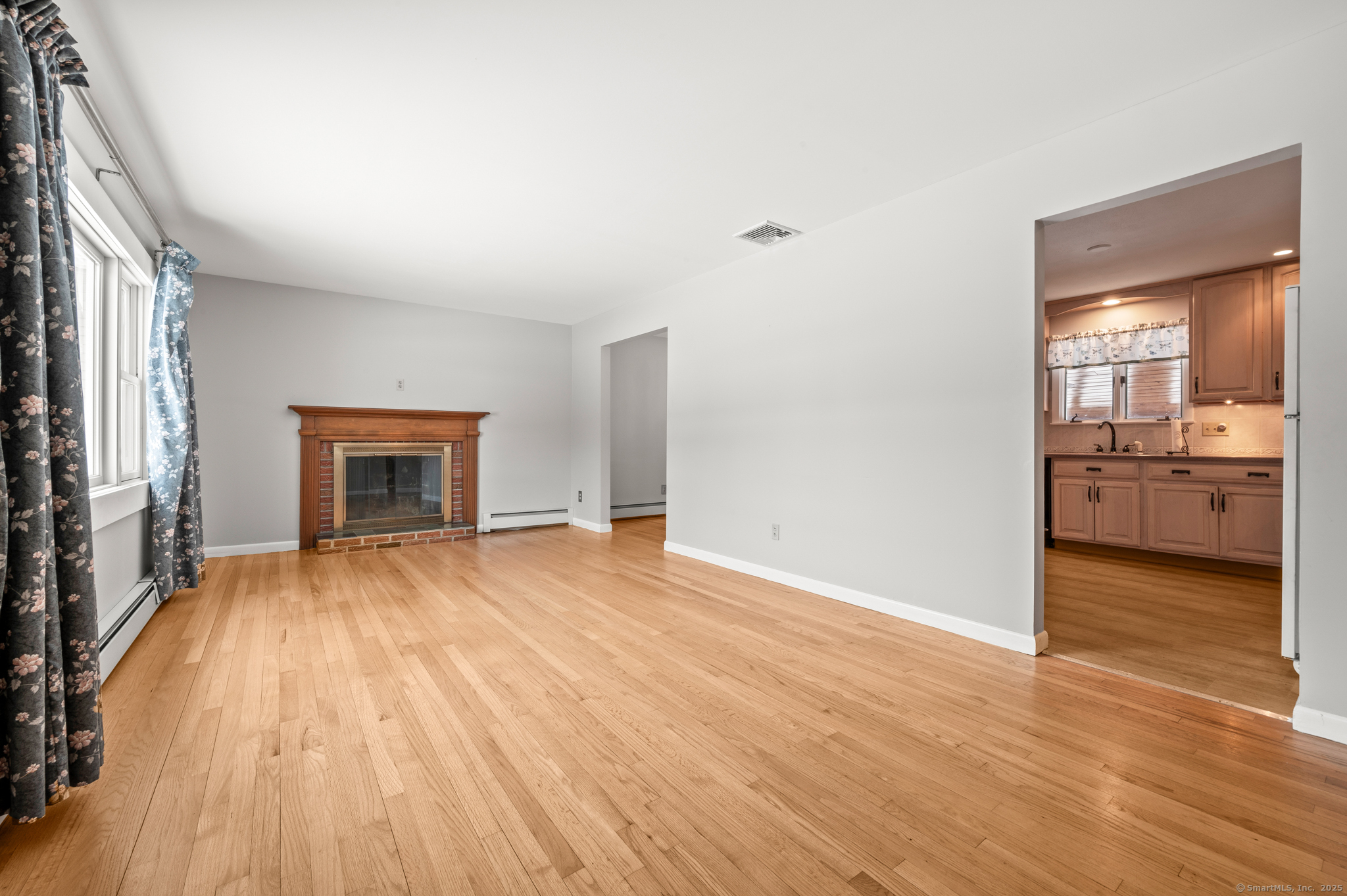 28 Chestnut Drive, Suffield, Connecticut image 12