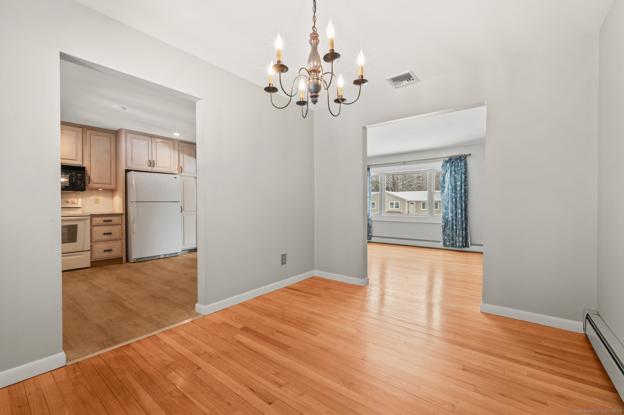 28 Chestnut Drive, Suffield, Connecticut image 9