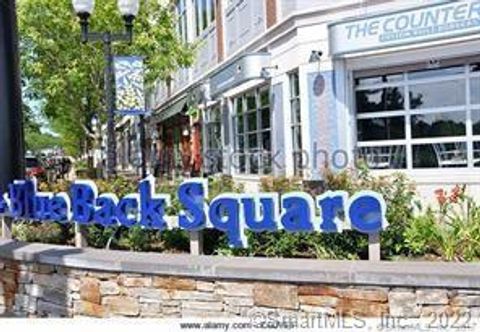 Tiny photo for 15 Dinah Street #302, West Hartford, CT 06107 (MLS # 24154871)