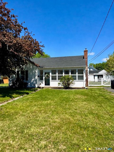 Photo of 6 Francis Avenue, Enfield, CT 06082 (MLS # 24173824)