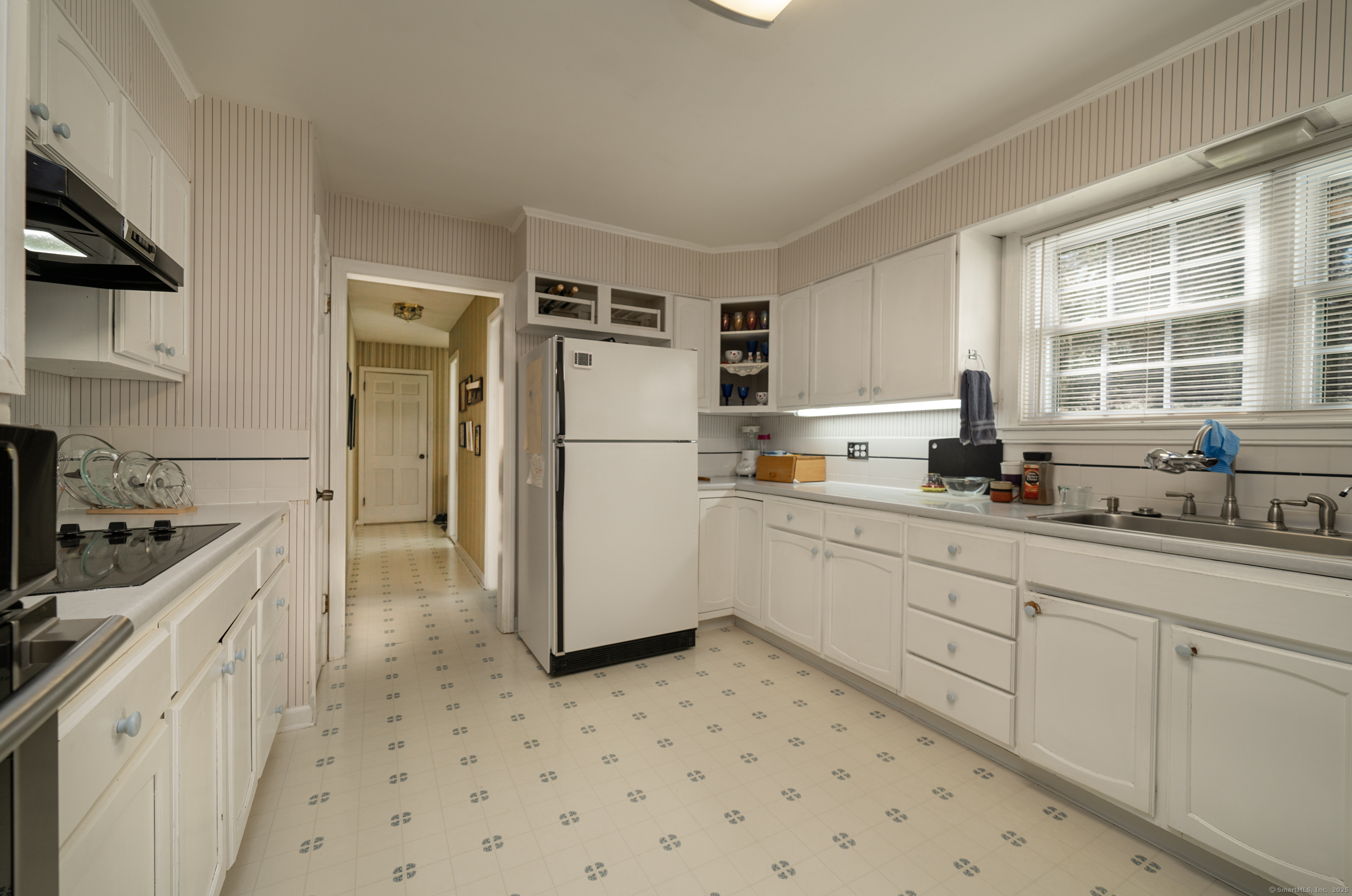 10 Corbin Circle, Branford, Connecticut image 16