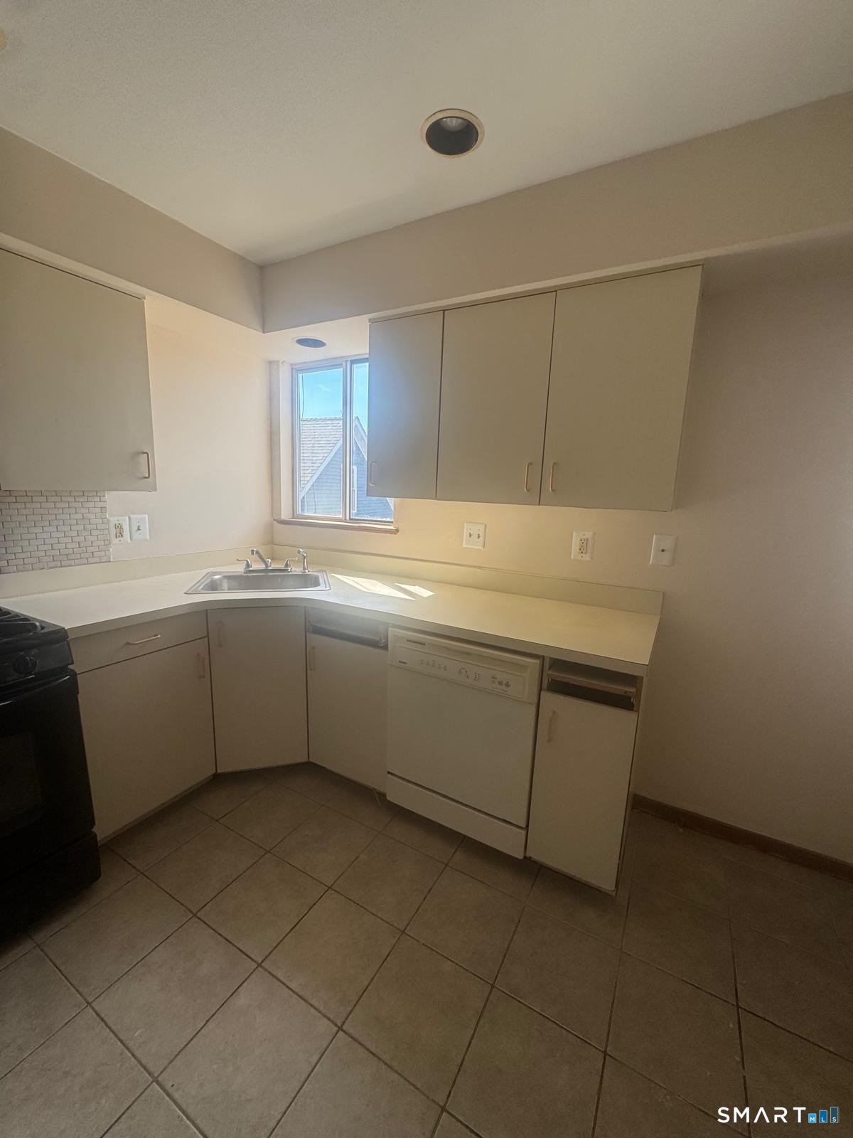 204 Wheeler Avenue 4