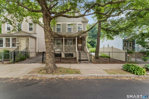 Photo of 653 Winchester Avenue, New Haven, CT 06511 (MLS # 24204816)