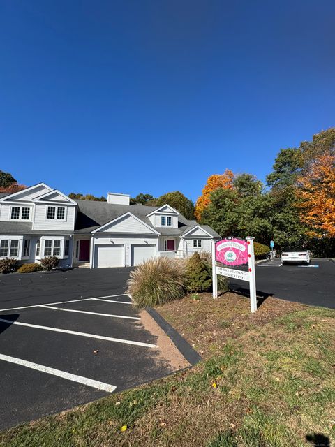 Tiny photo for 244 Oakland Street #APT H, Manchester, CT 06042 (MLS # 24135076)
