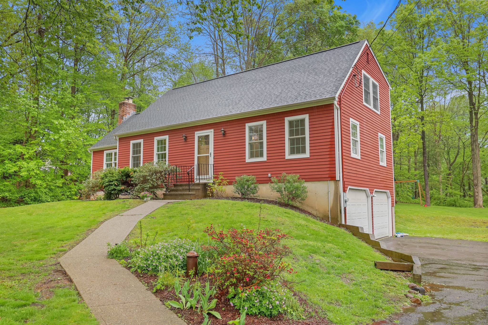 18 Oxbow Lane, North Branford, Connecticut image 2