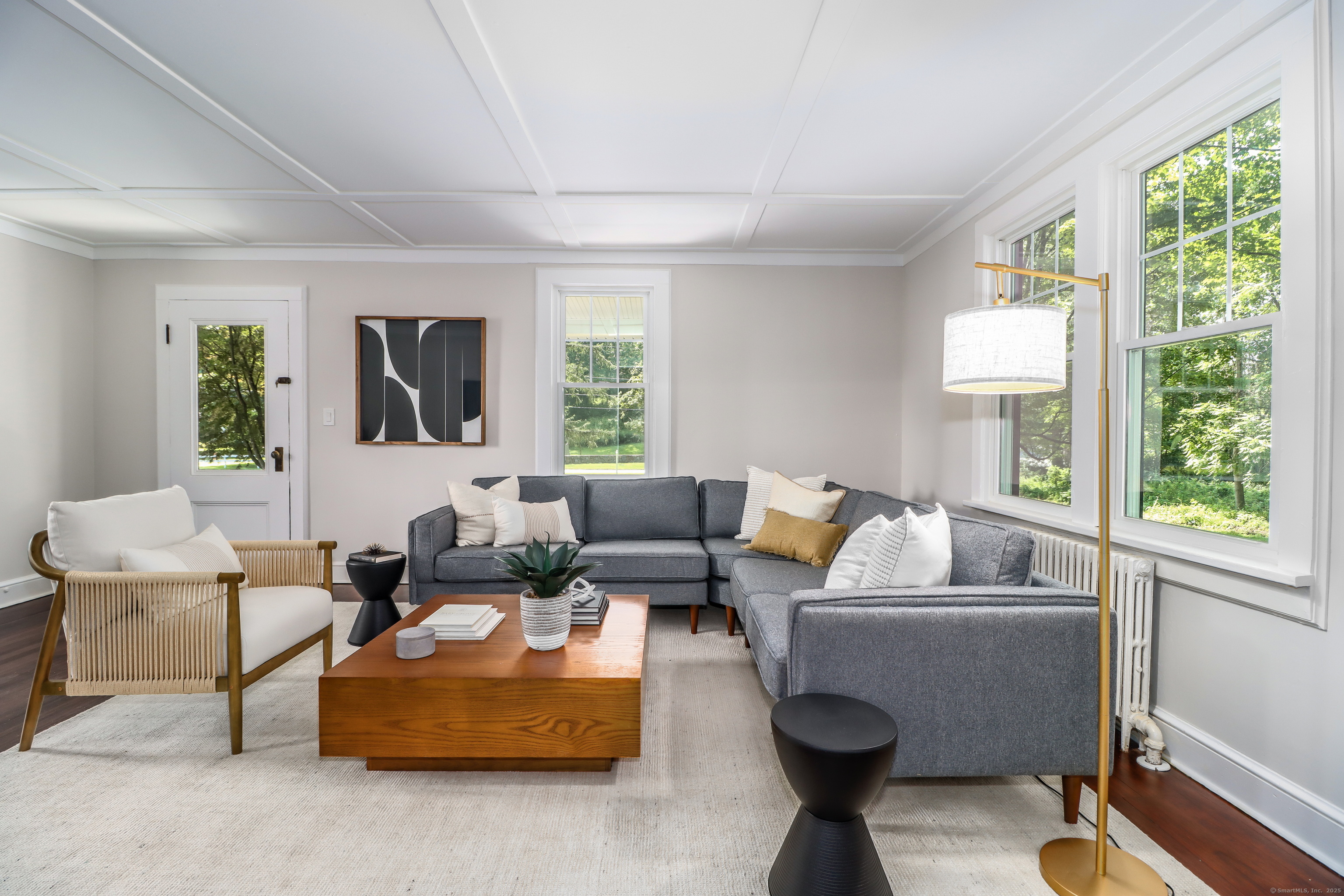 27 Obtuse Road South