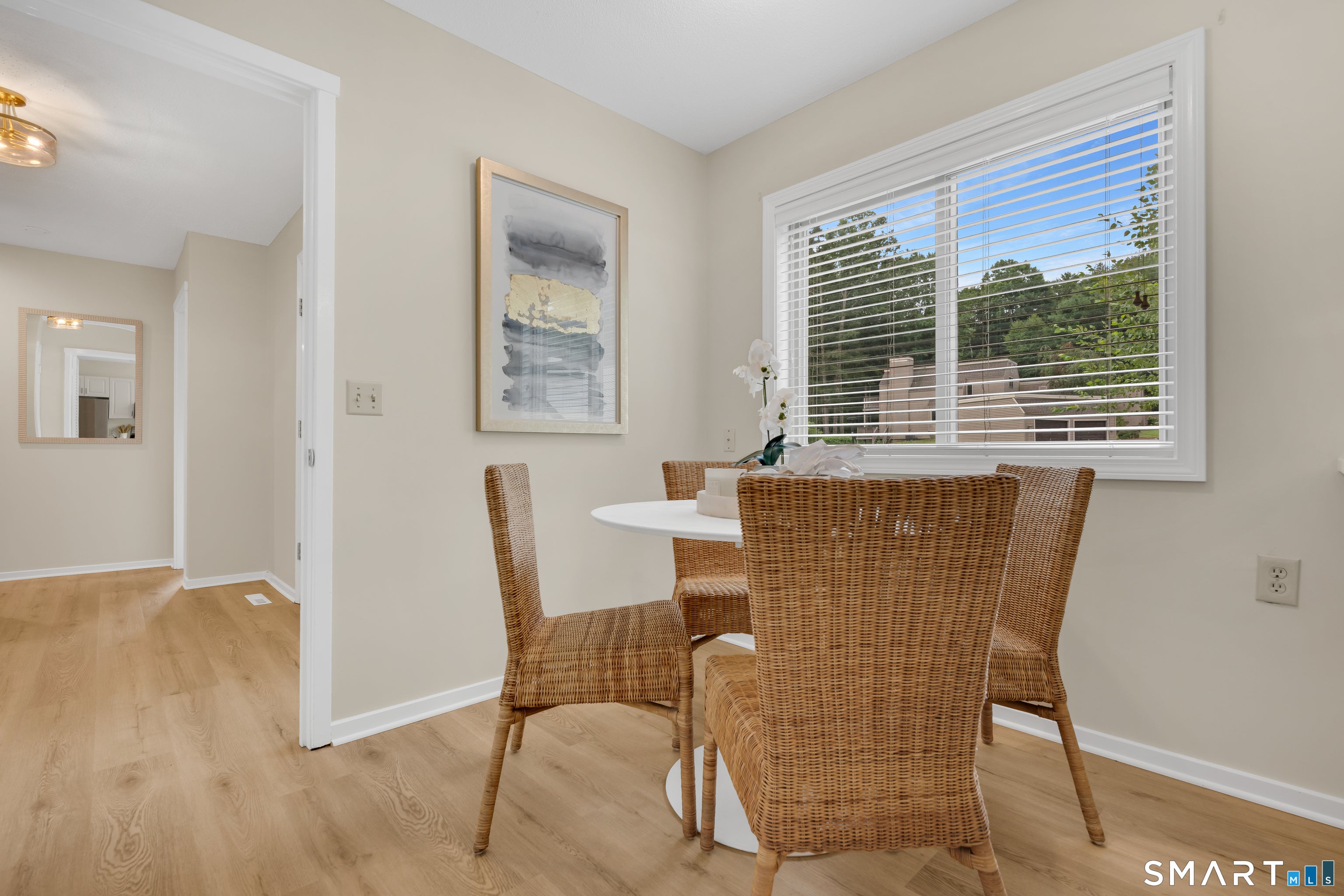 4 Carriage Drive 4