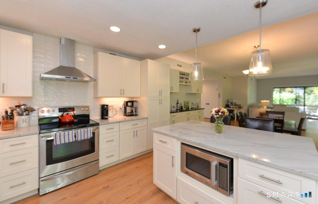 2 Heritage Crest C