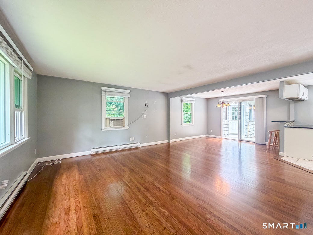 168 Lakeshore Drive