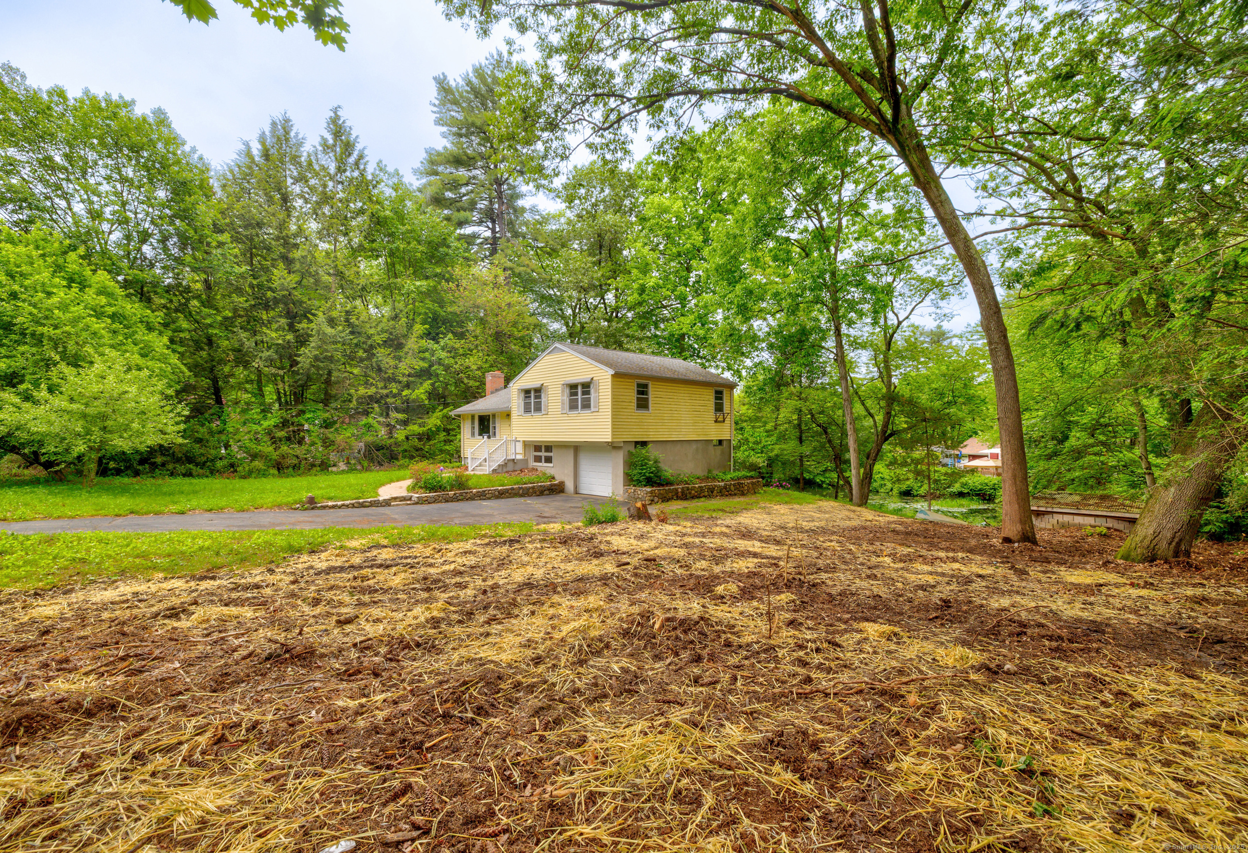 12 Silver Drive, Burlington, Connecticut image 7