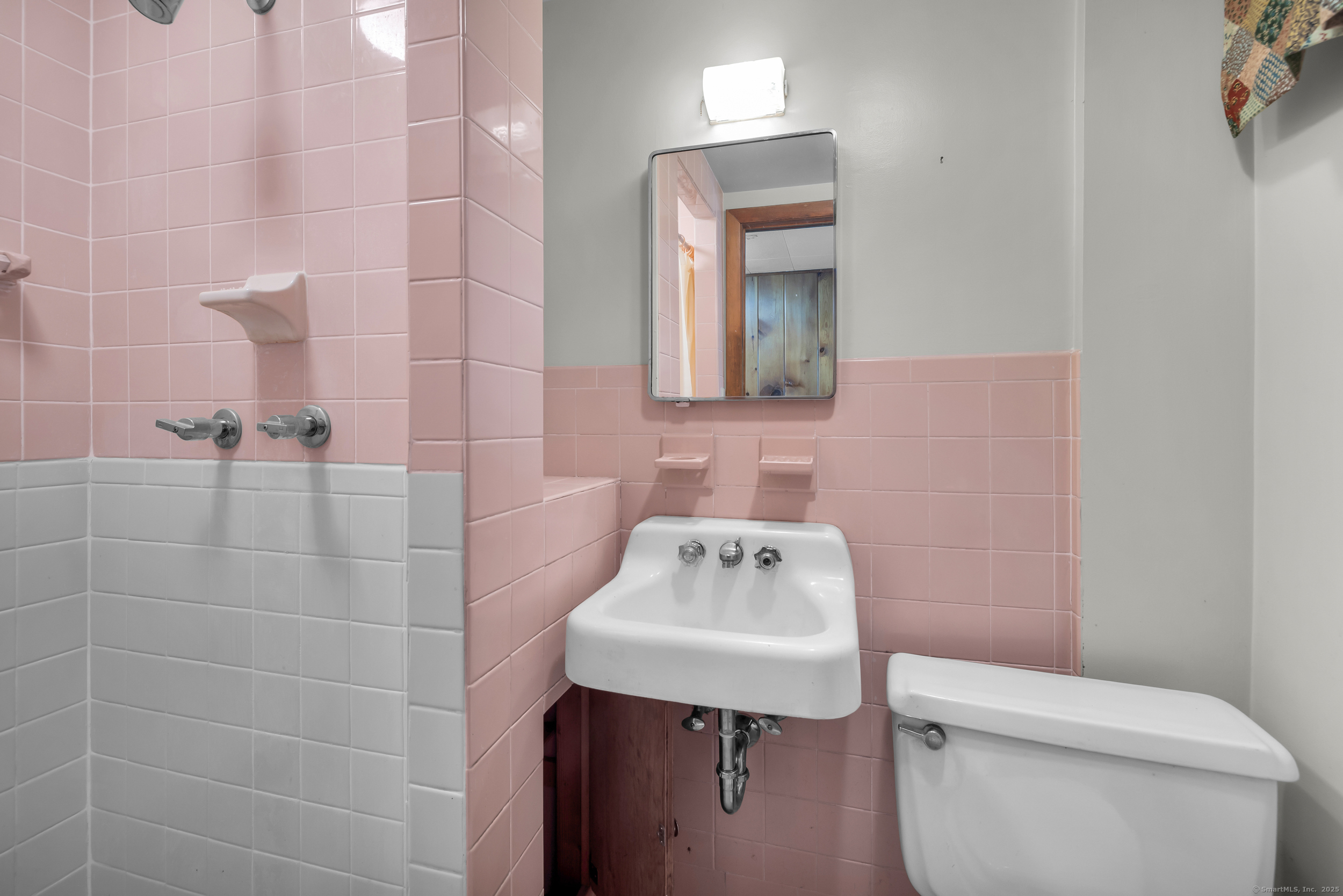 12 Silver Drive, Burlington, Connecticut image 31