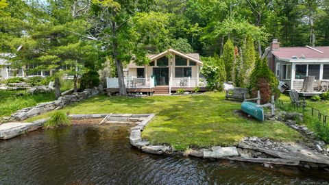 27 East Shore Drive Haddam CT 06441