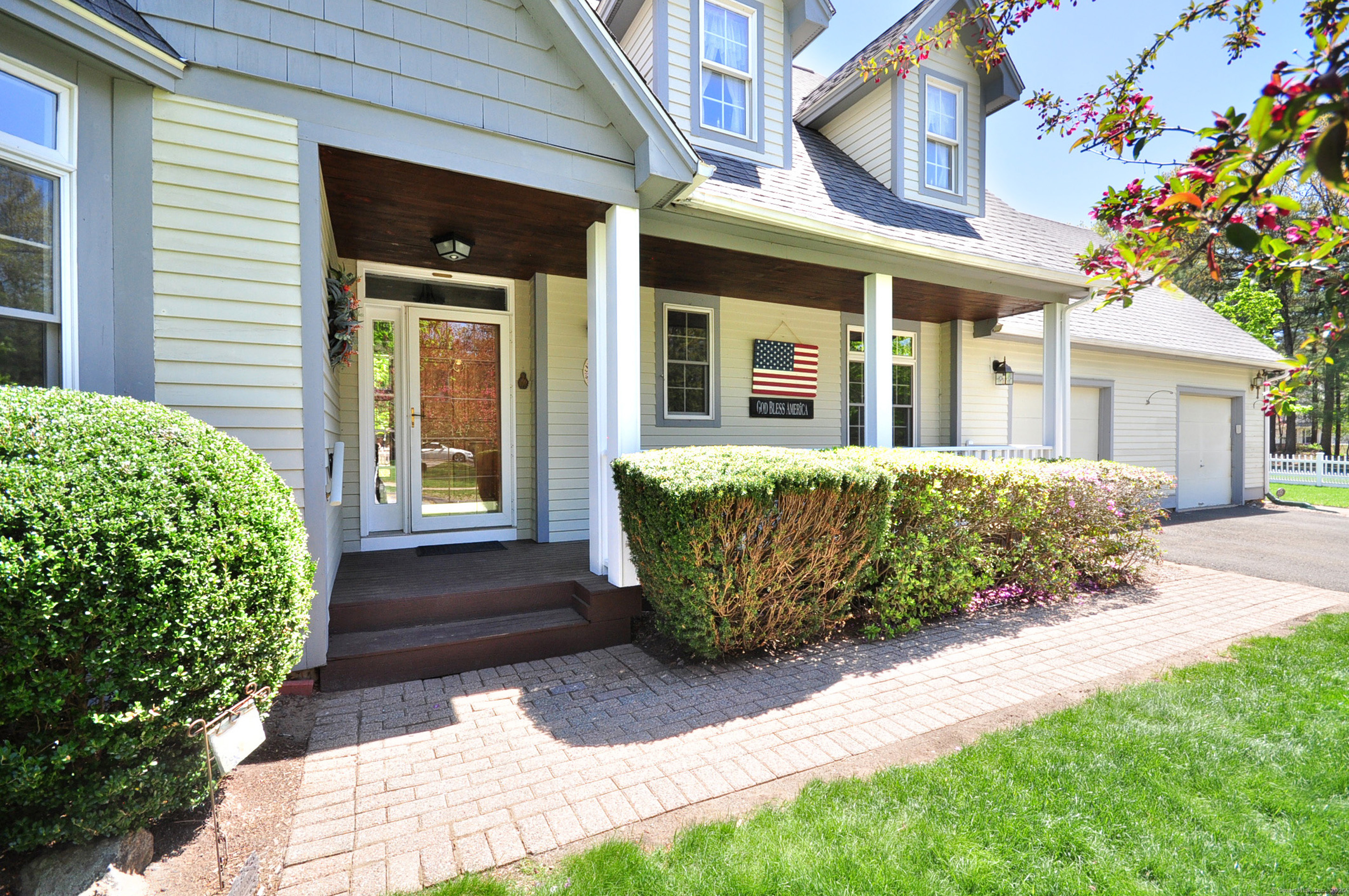 147 Pierce Boulevard, Windsor, Connecticut image 3