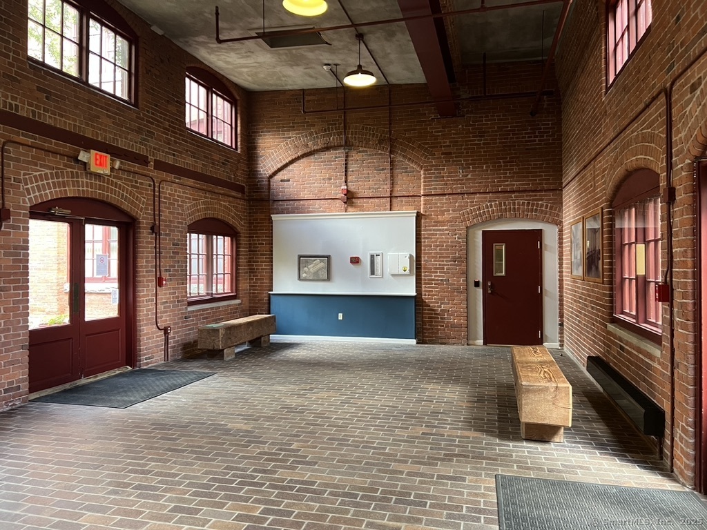 839 Main Street APT 59