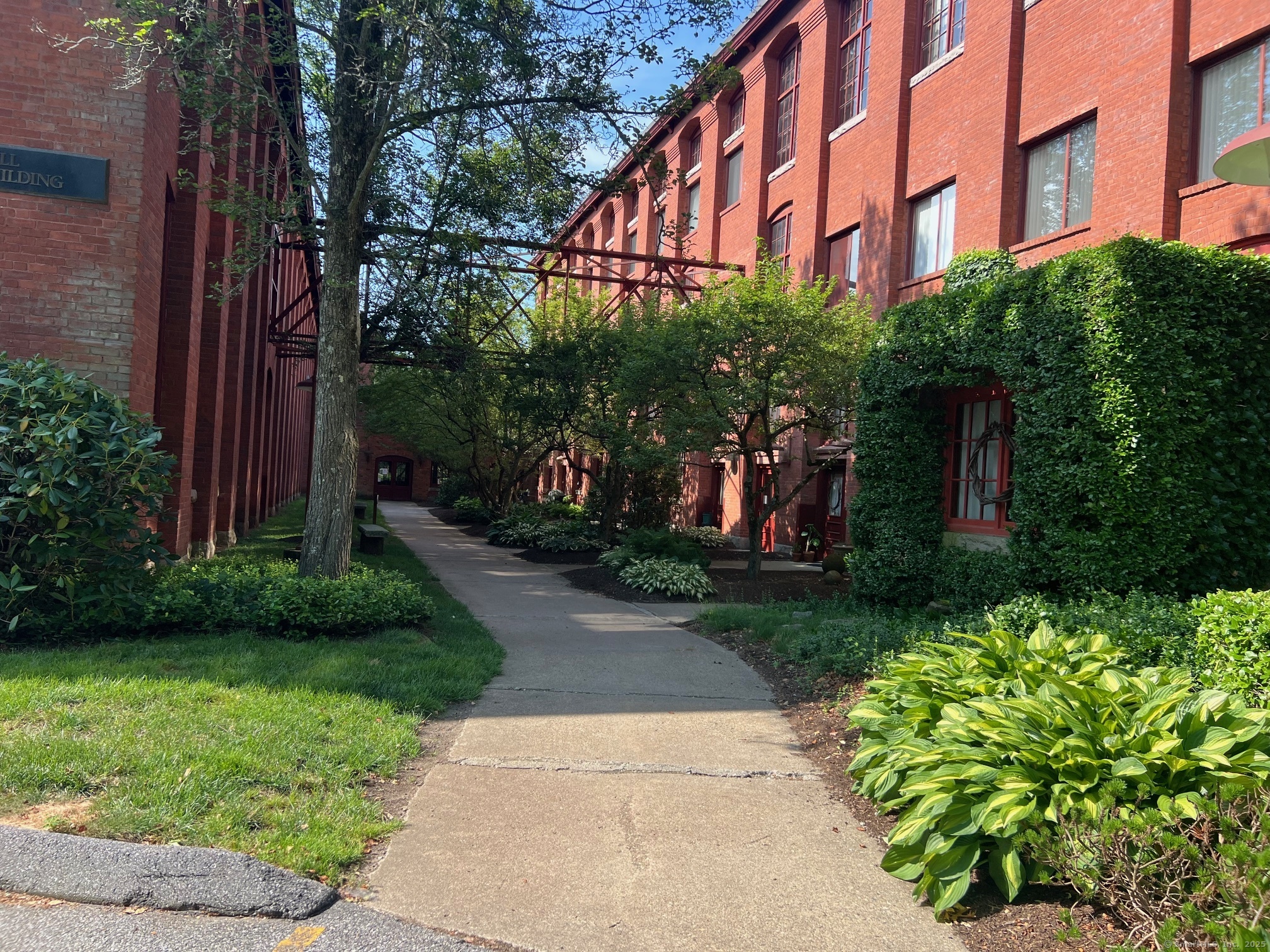 839 Main Street APT 59