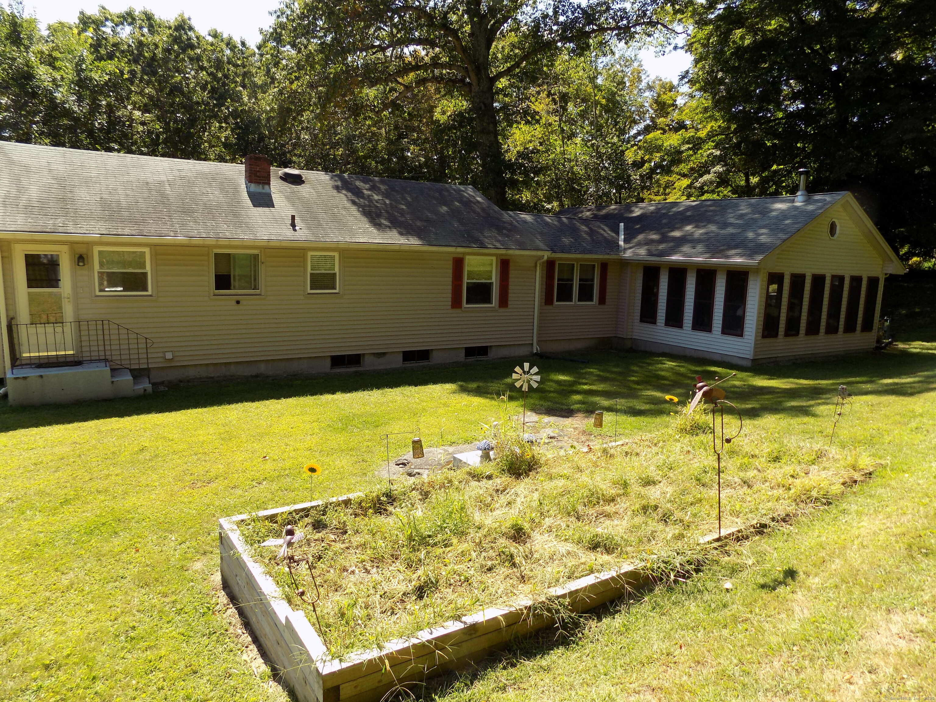 84 Machine Shop Hill Road