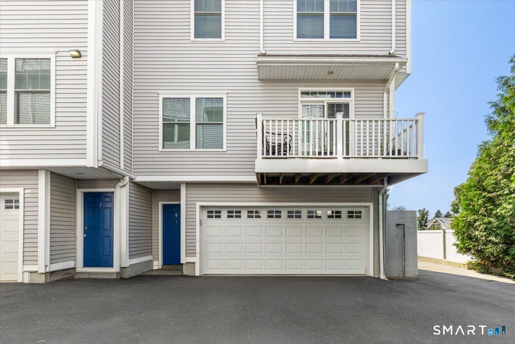 Photo of 175 West Avenue #8, Stamford, CT 06902 (MLS # 24191457)