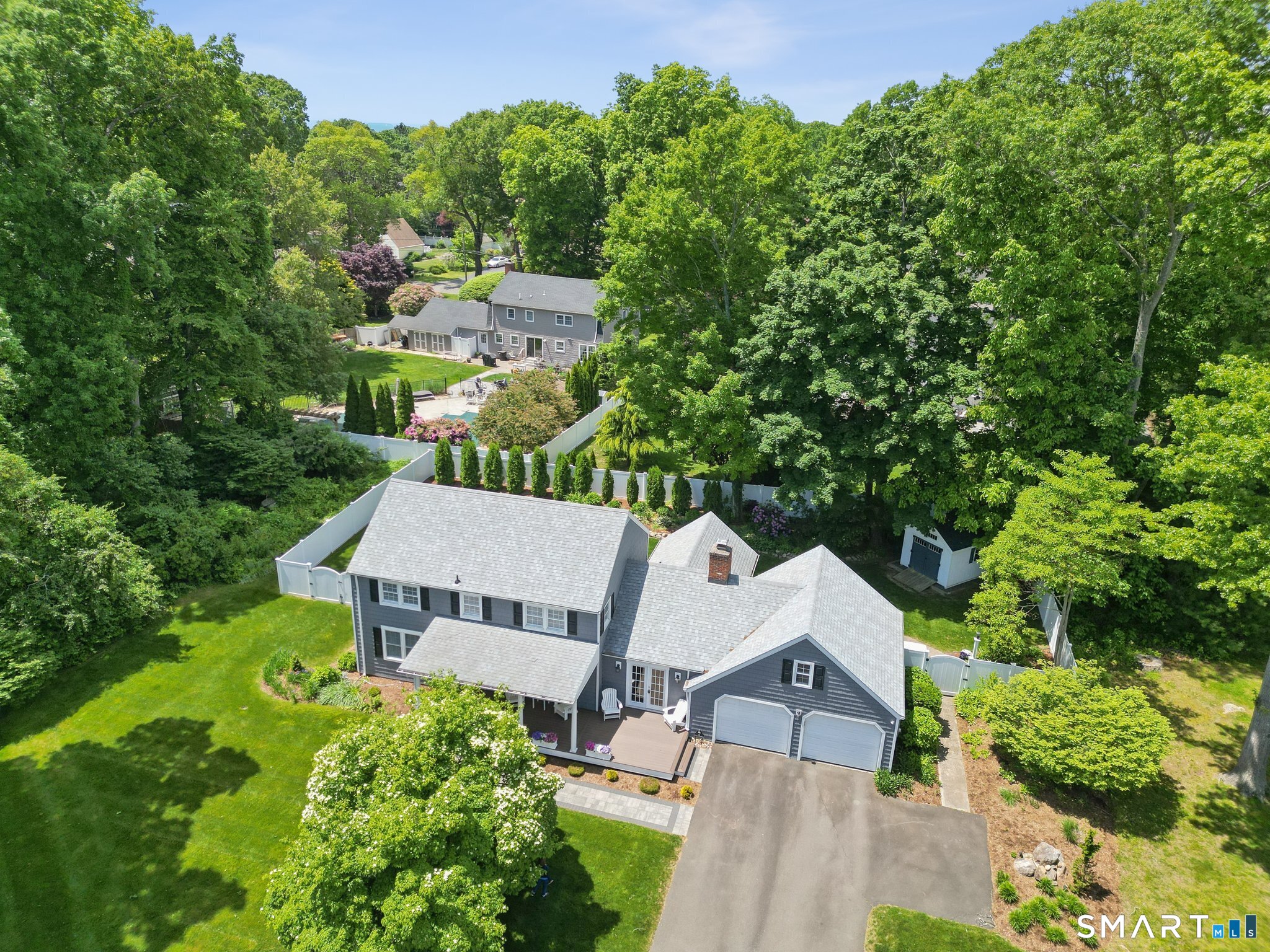6 Fencove Court