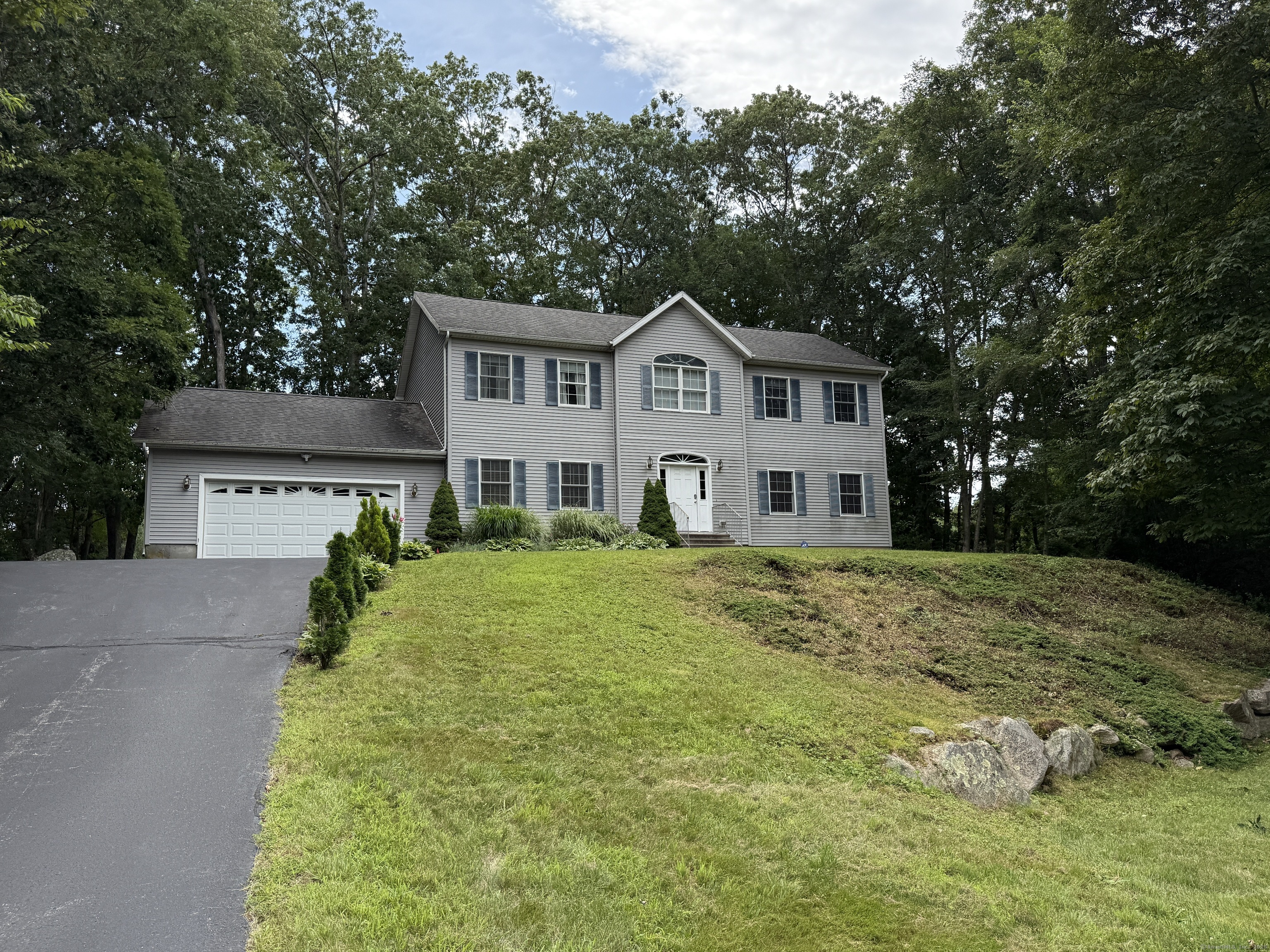 4 Kerrie Court