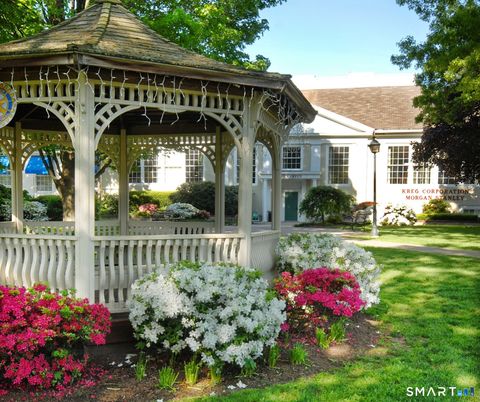 Tiny photo for 40 Village Walk #40, Wilton, CT 06897 (MLS # 24166620)