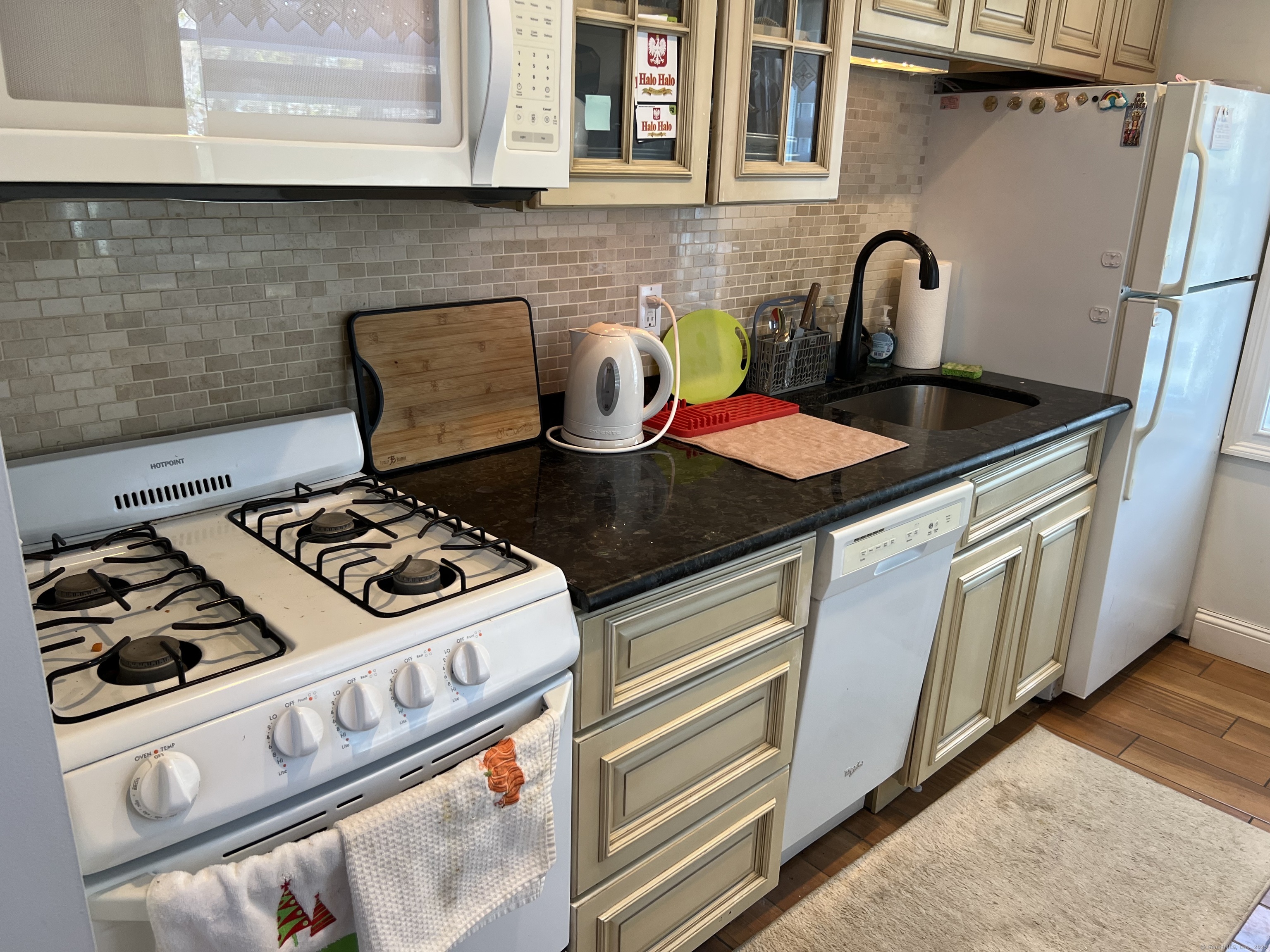 51 Canaan Court #28, BLD 79, Stratford, Connecticut image 3
