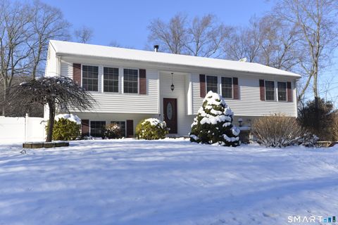 Photo of 30 Great Hill Road, Ansonia, CT 06401 (MLS # 24150270)