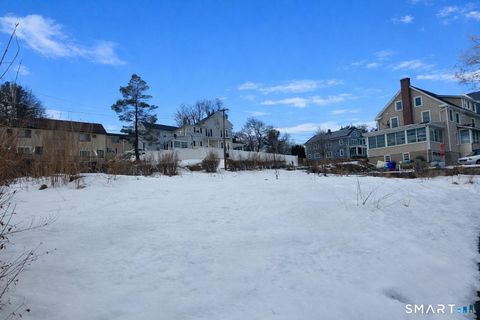 Photo of 175 South Street, Danbury, CT 06810 (MLS # 24156100)