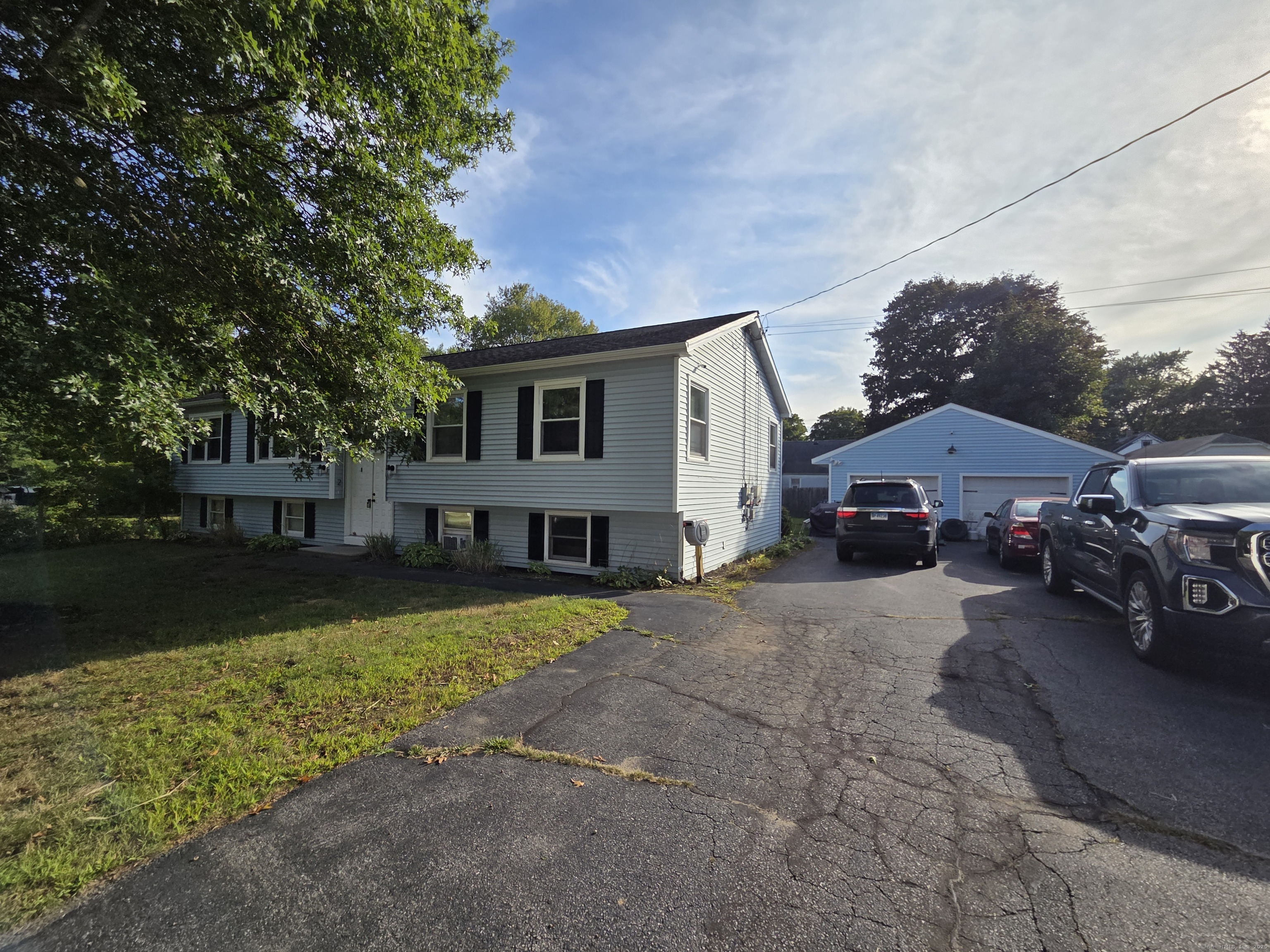 2C Pleasant Street