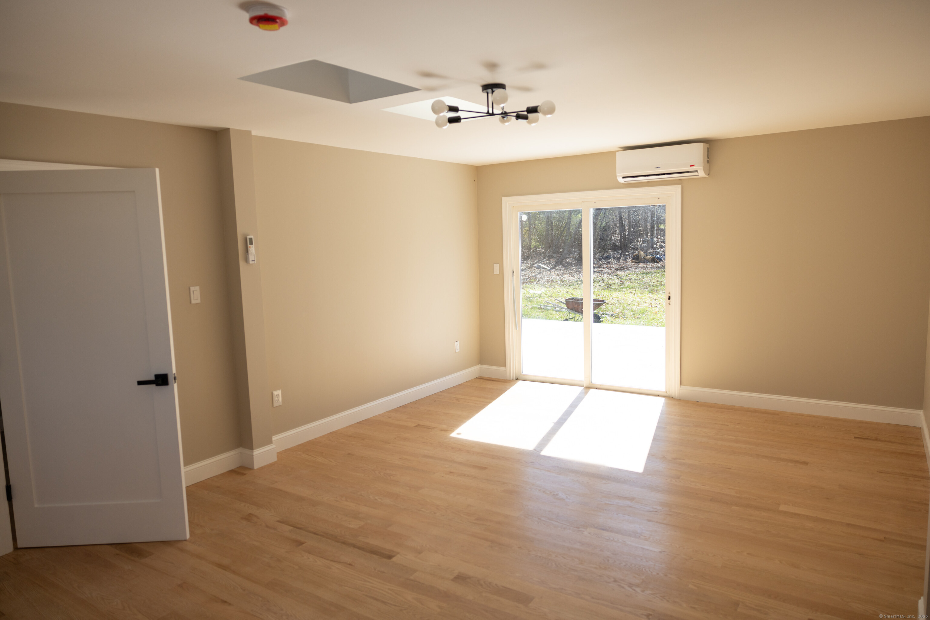 403 Gold Star Highway, Groton, Connecticut image 21