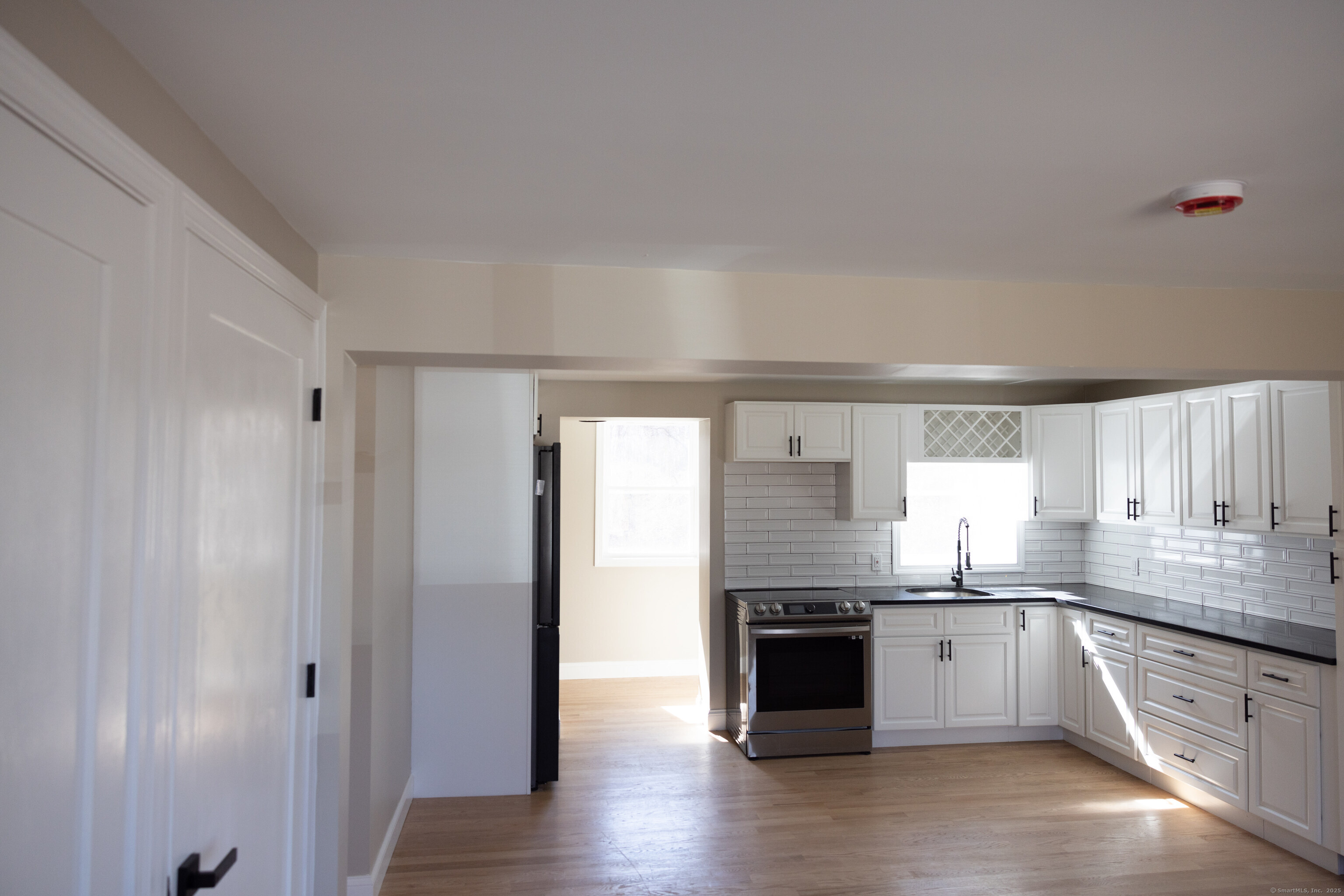 403 Gold Star Highway, Groton, Connecticut image 6