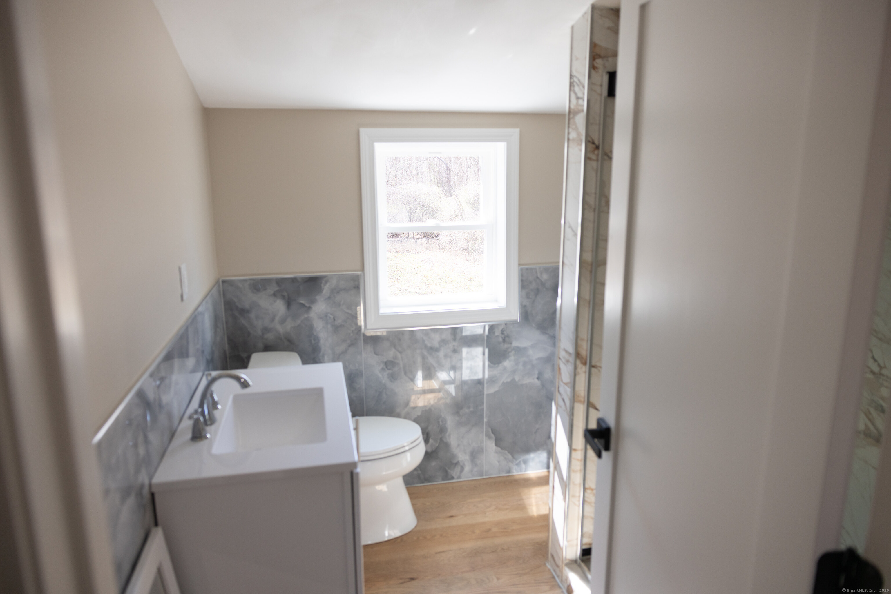 403 Gold Star Highway, Groton, Connecticut image 28