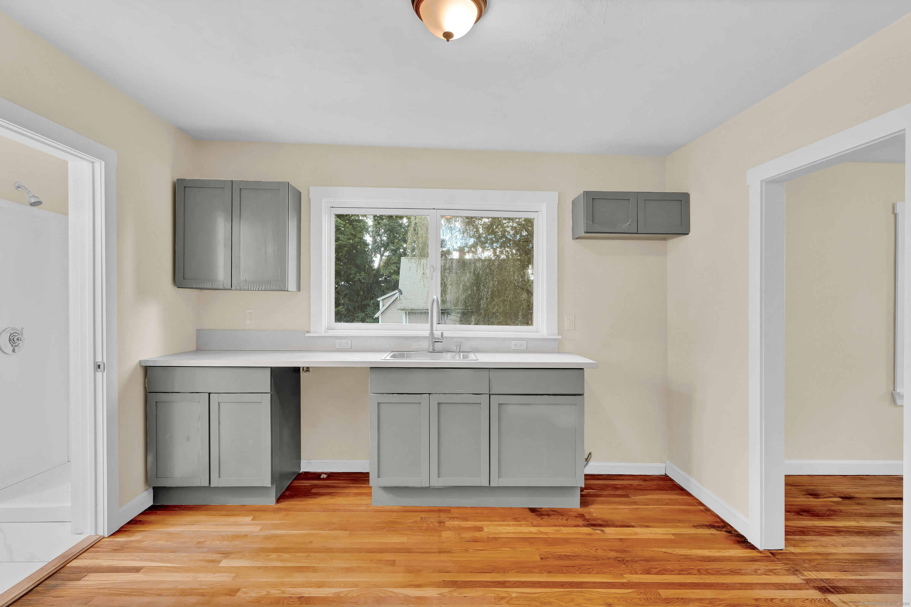 493 Boswell Avenue, Norwich, Connecticut image 5