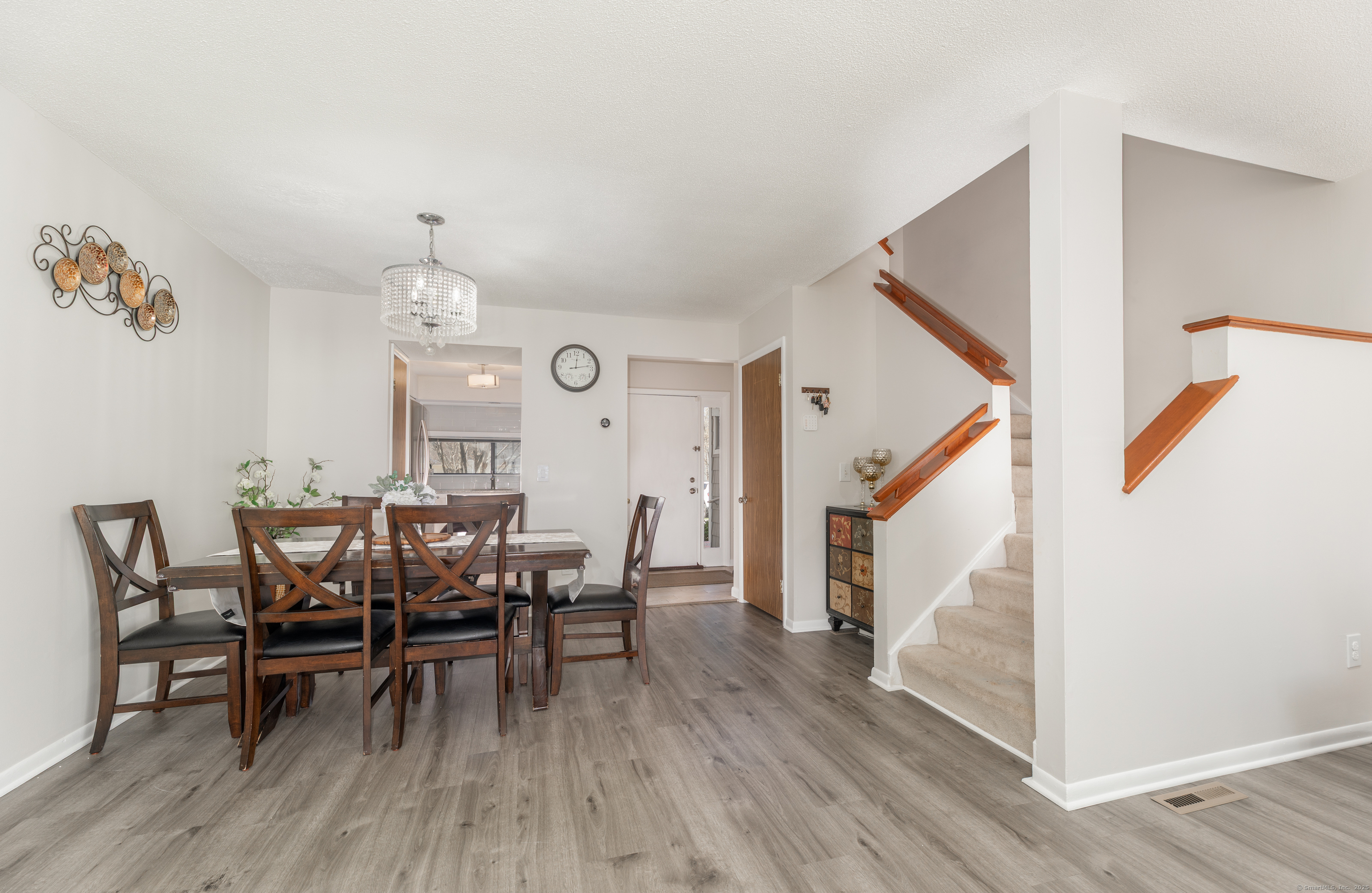 45 Currier Place, Cheshire, Connecticut image 4