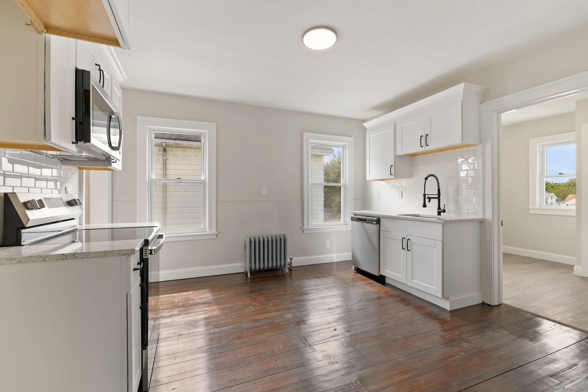 New Britain, Connecticut 06052, United States, 3 Bedrooms Bedrooms, ,1 BathroomBathrooms,Residential,Active,215657