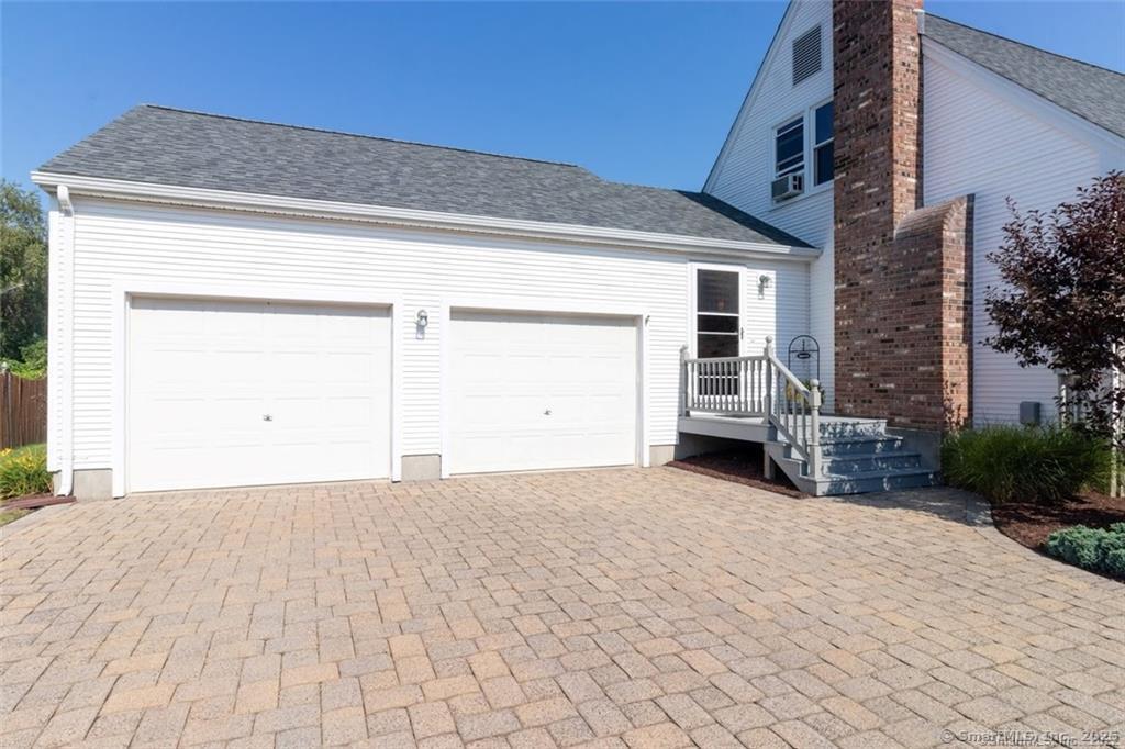 54 Spruceland Road, Enfield, Connecticut image 3