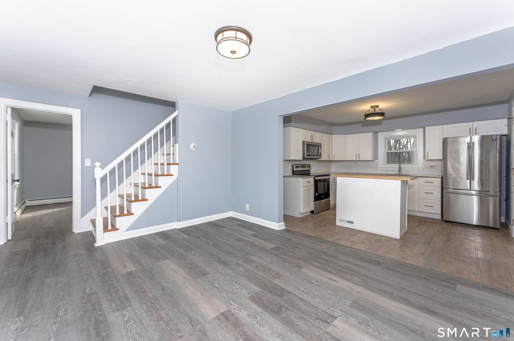 Photo of 216 Madison Street, Waterbury, CT 06706 (MLS # 24150613)