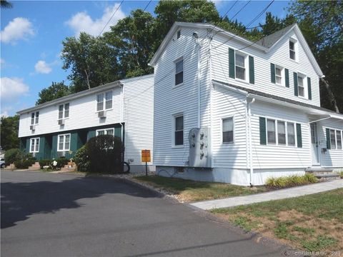 Photo of 617 Center Street #D, Manchester, CT 06040 (MLS # 24147029)