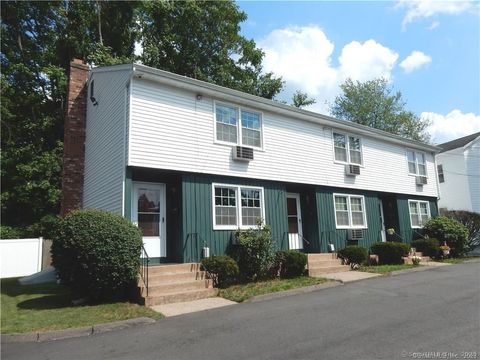 Tiny photo for 617 Center Street #D, Manchester, CT 06040 (MLS # 24147029)