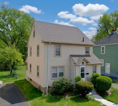 Tiny photo for 322 Hillside Avenue, Hartford, CT 06106 (MLS # 24171075)