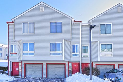 Photo of 1423 Quinnipiac Avenue #302, New Haven, CT 06513 (MLS # 24152424)