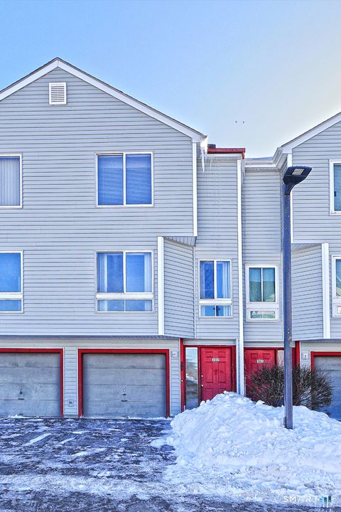 Tiny photo for 1423 Quinnipiac Avenue #302, New Haven, CT 06513 (MLS # 24152424)