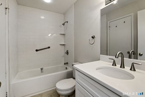 Tiny photo for 1423 Quinnipiac Avenue #302, New Haven, CT 06513 (MLS # 24152424)