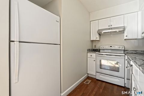 Tiny photo for 1423 Quinnipiac Avenue #302, New Haven, CT 06513 (MLS # 24152424)